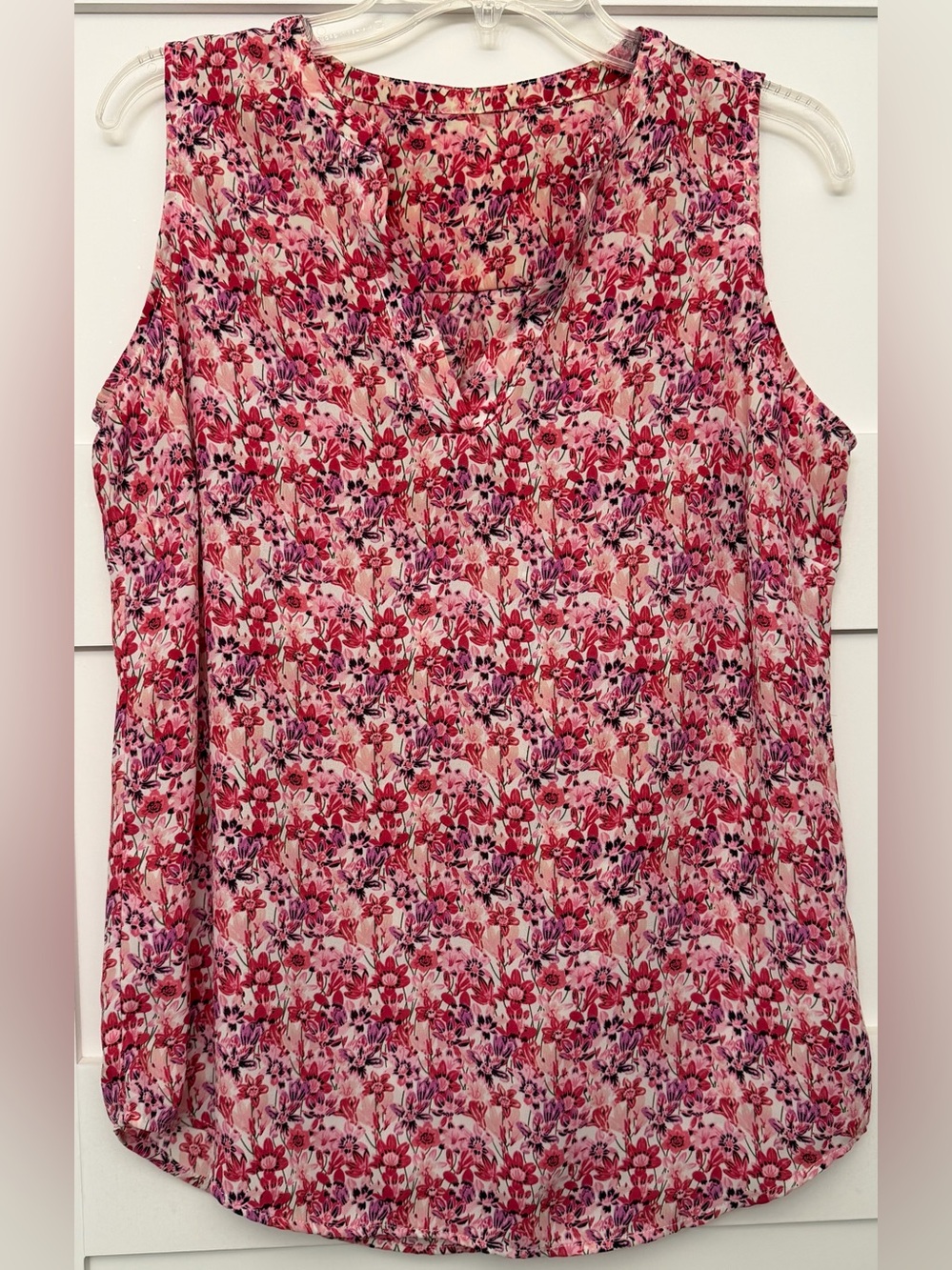 Adrianna Papell Floral V-Neck Sleeveless Cami - Pink Red Multi